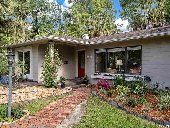 2nd image of 2238 NW 1st Ave
