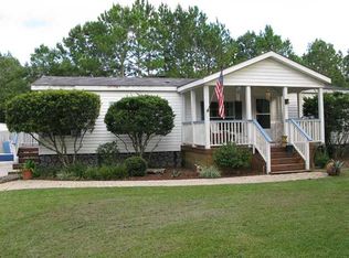 59 Quail Ct, Freeport, FL 32439