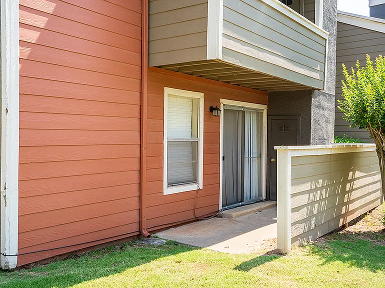 Riverchase Apartments — Photo 33