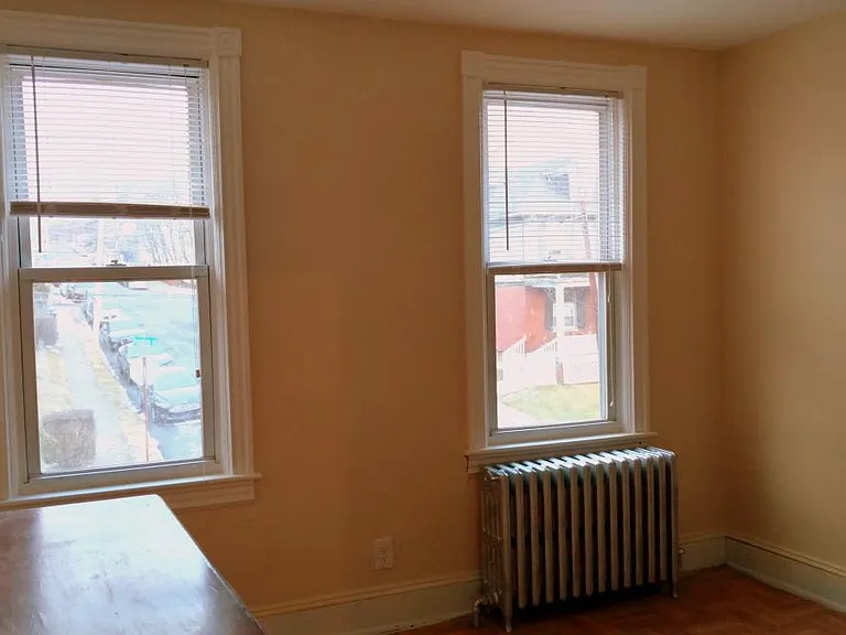600 Pardee St — Photo 7