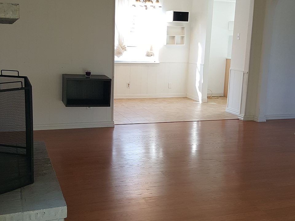 2nd image of 29  Independence Dr.