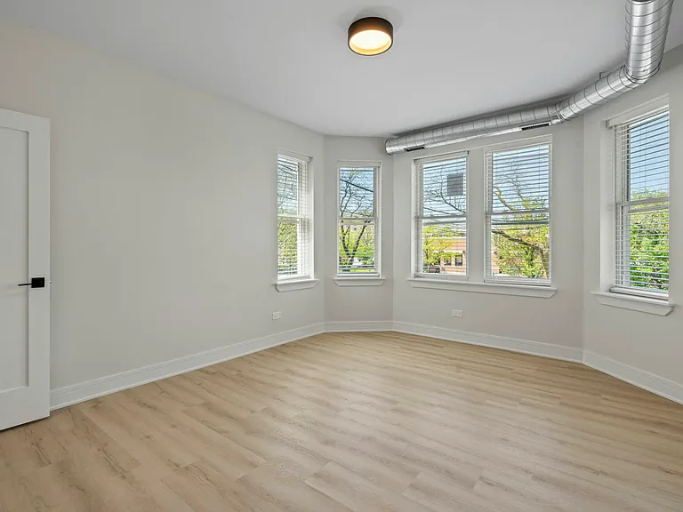436 S Maple Ave #202 — Photo 16