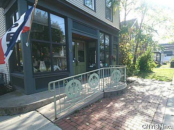 2nd image of 114 Helen St