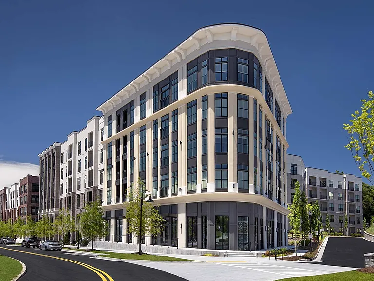 Chamblee City Heights Apartments — Photo 40