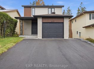 42 Antler Ave, Ottawa, ON K2J 2H2