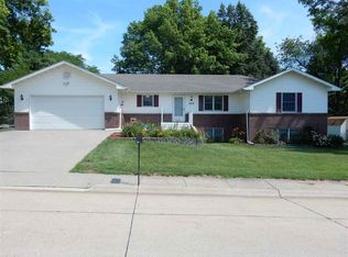 1908 S 4th Ave Beatrice NE 68310 Zillow