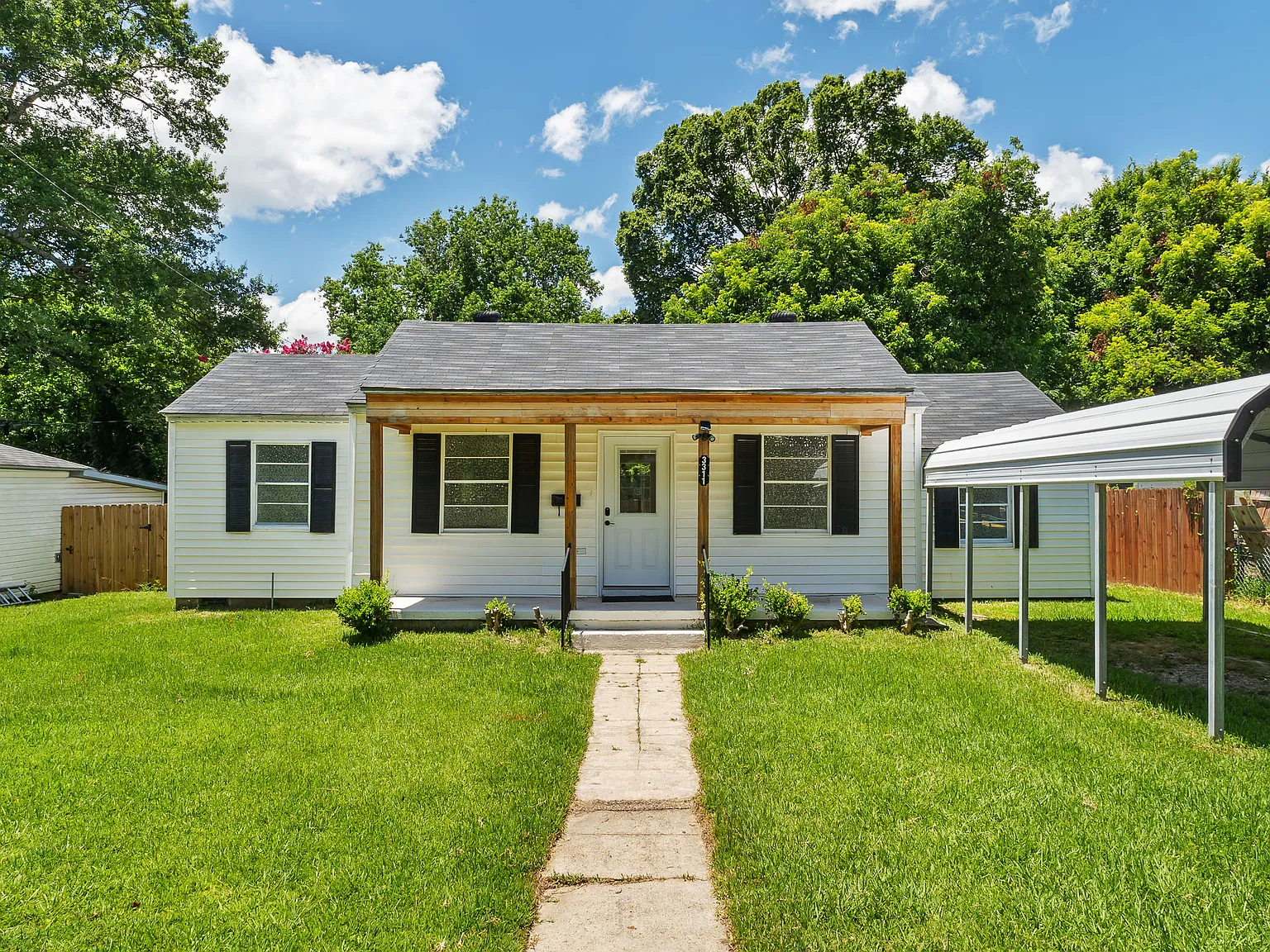3311 Rhozine Ln — Photo 2
