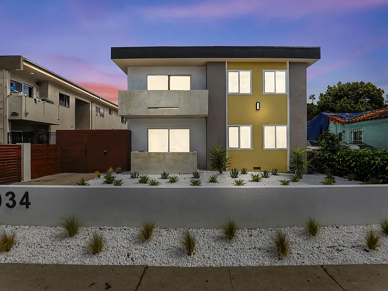 2034 S Garth Ave — Photo 92
