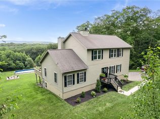 7 Briarwood Ln, Millerton, NY 12546
