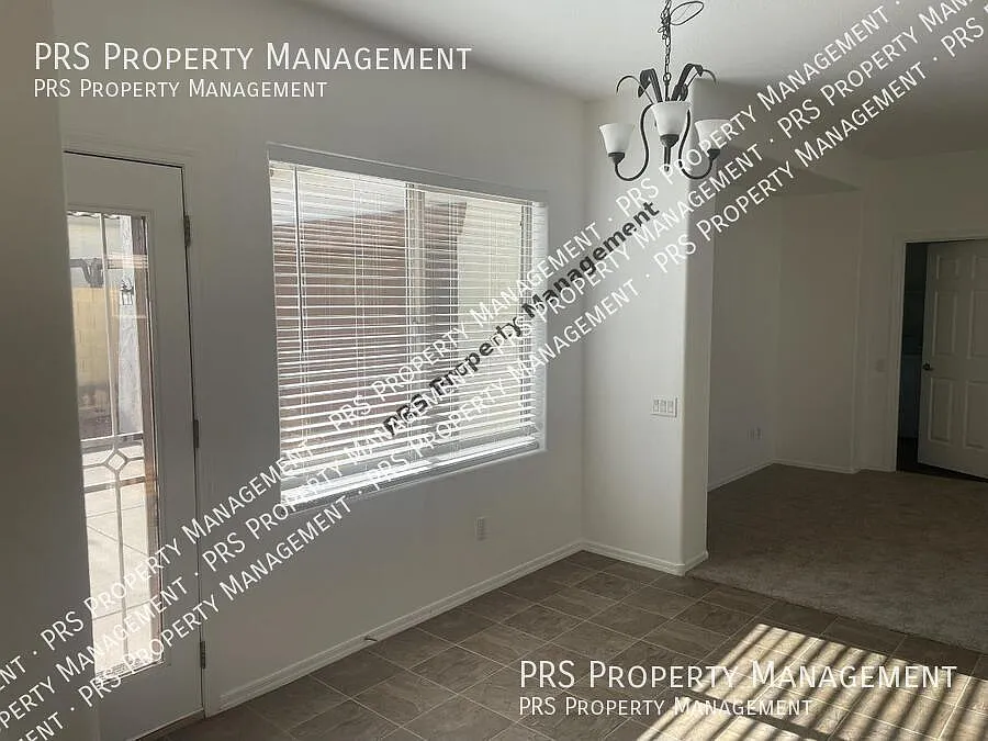 Mesa home in Gated Community! — Photo 3