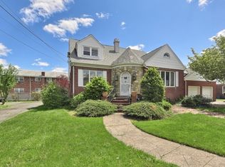 262 Corabelle Ave, Lodi, NJ 07644