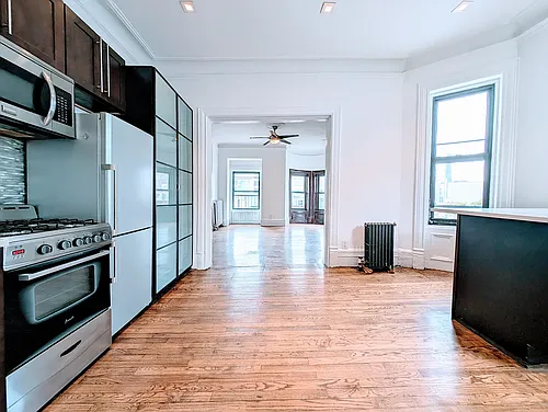 515 Clinton Ave #15 Photo 1