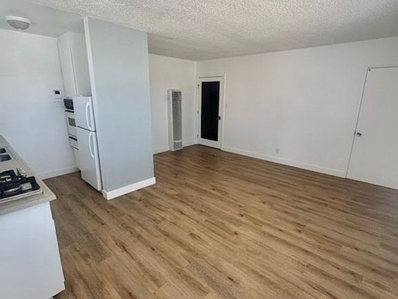3rd image of 21013 Reynolds Dr APT C