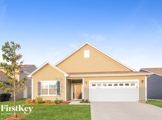 2527 Sungold Trl, Greenwood, IN 46143