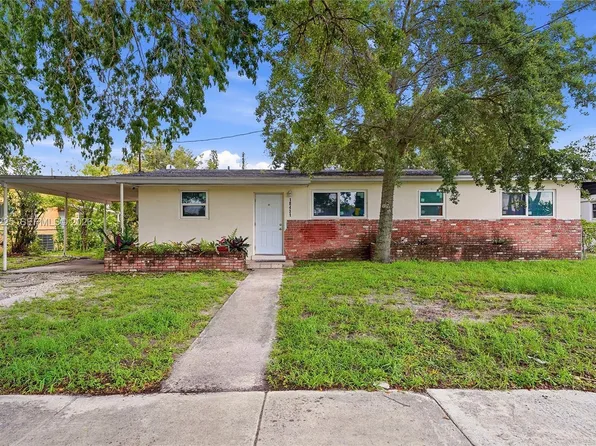 18431 NW 39th Ct, Miami Gardens, FL 33055