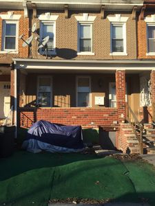 139 Dumont Ave, Brooklyn, NY, 11212