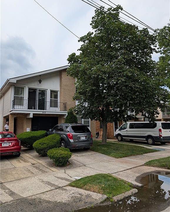 1st image of 653 Hylan Blvd