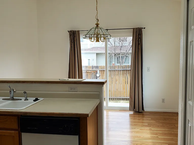 Dining Room with walk-out to Back Yard