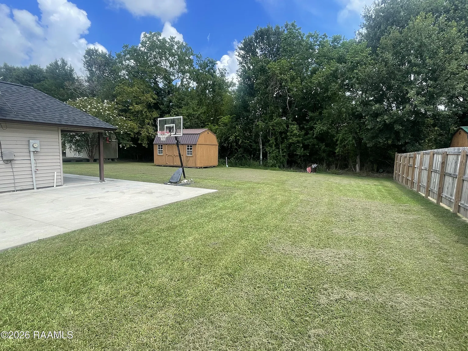 3 bed, 1350 sqft, $1,500 — Photo 3