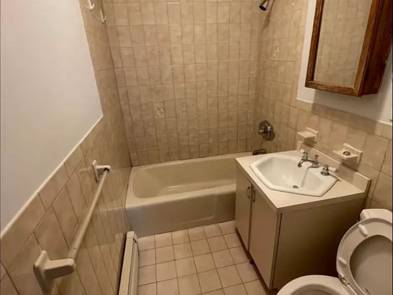 21 Harding Ave #1 — Photo 2