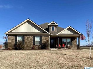 202 Reeney Dr, New Market, AL 35761