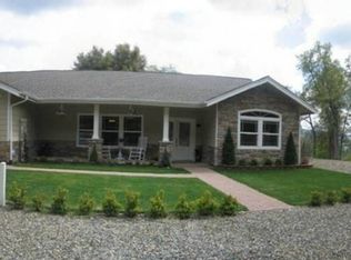 40525 Hidden Creek Ln, Oakhurst, CA 93644