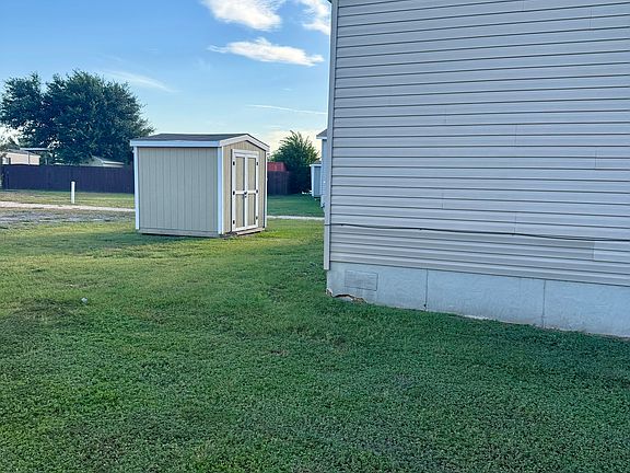 4th image of 7151 Woodlake Pkwy Lot 270