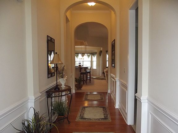 Front Entry Hallway