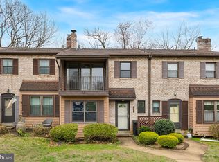 233 Bishop Dr, Aston, PA 19014