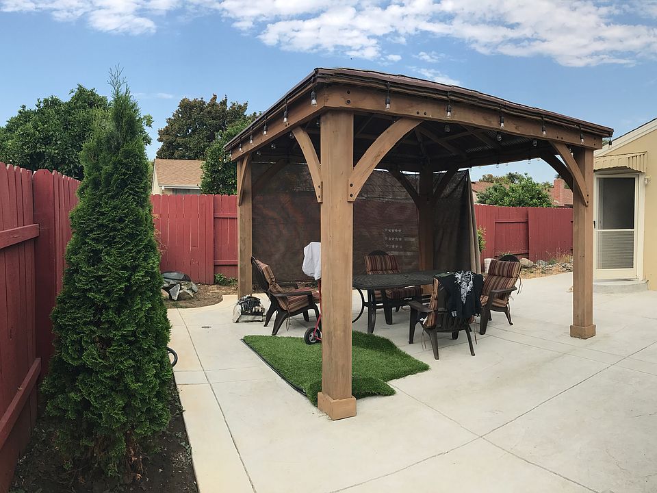 2nd image of 31067 Hershey Way