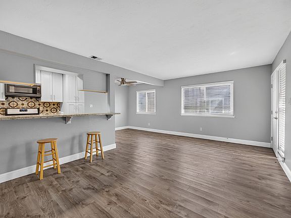 3rd image of 6260 Cavan Dr APT 3