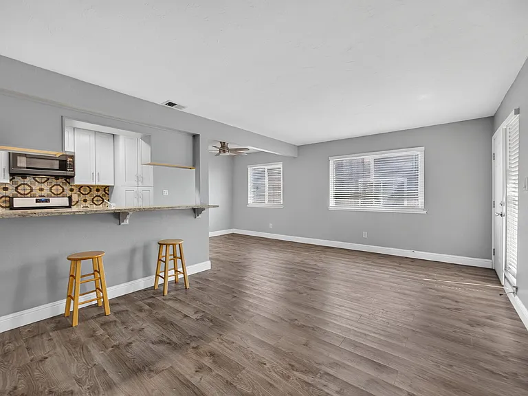 6260 Cavan Dr #3 — Photo 3
