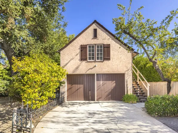 1451 Edgewood Dr, Palo Alto, CA 94301