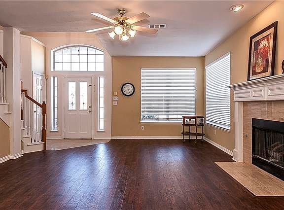 4th image of 2514 Brookwood Ln