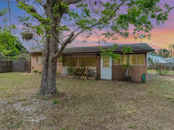 6921 Bayshore Rd, North Fort Myers, FL 33917