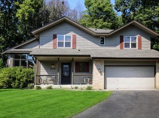 20795 Junco Ct, Lakeville, MN 55044
