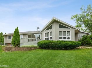 15825 College Ave, Muskego, WI 53150