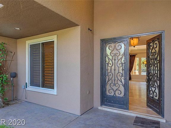 2nd image of 3020 American River Ln