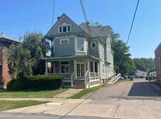 25 Day St #2, Fredonia, NY 14063