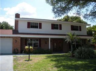 9867 136th St, Seminole, FL 33776