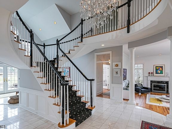 4th image of 87 High Ridge Rd