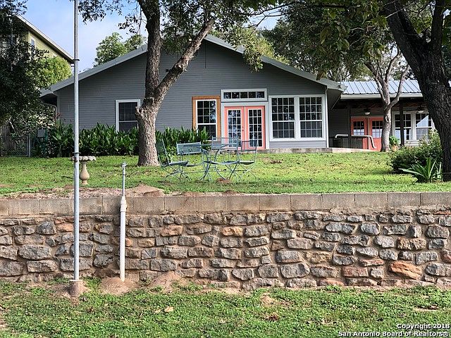 1st image of 3802 River Oaks Dr