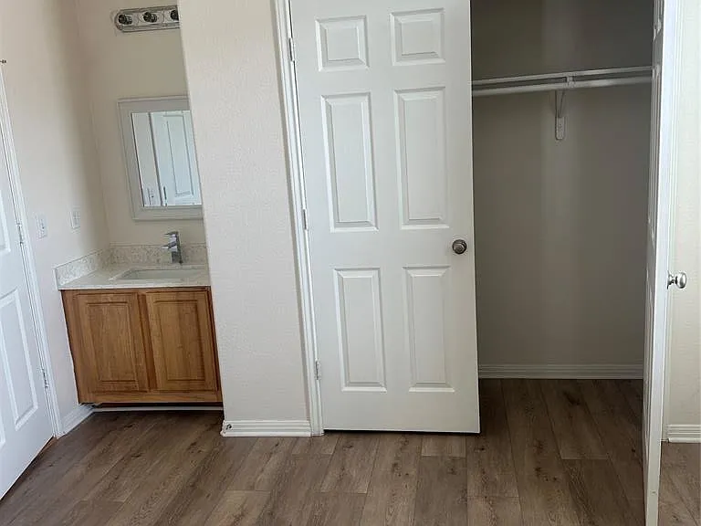 5401 Evans Ave #B — Photo 7