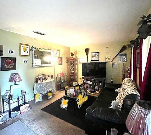 5th image of 106 Imperial Dr