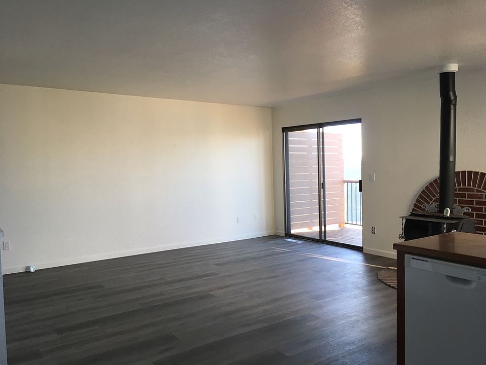 Westridge+Livingroom_10202023