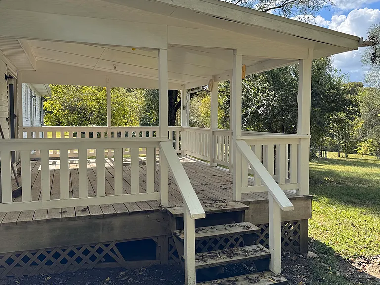 401 Duenke Rd — Photo 12