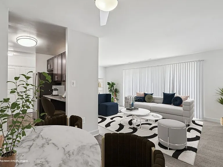 Rolling Park Apartments — Photo 5