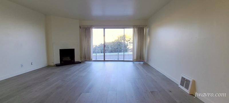 1st image of 775 Burnett Ave APT 11