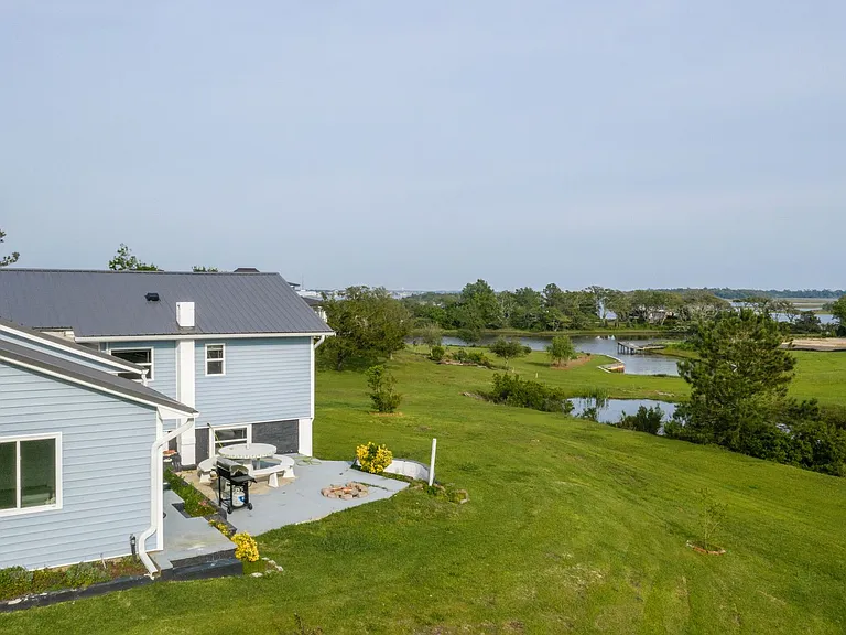 108 Hawkins Creek Ln — Photo 7
