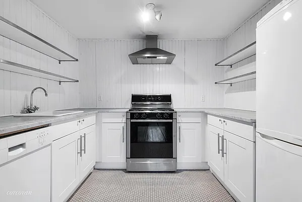 Rented by Corcoran | media 19